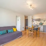 Apartment Les Hautes Folies-8 By Interhome *
