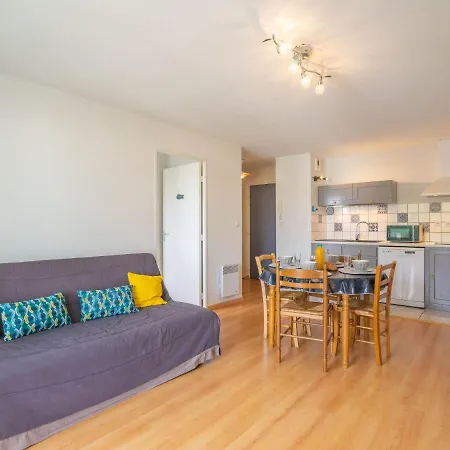 Daire Les Hautes Folies-8 By Interhome *