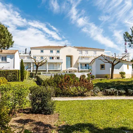 Les Hautes Folies-8 By Interhome Apartment